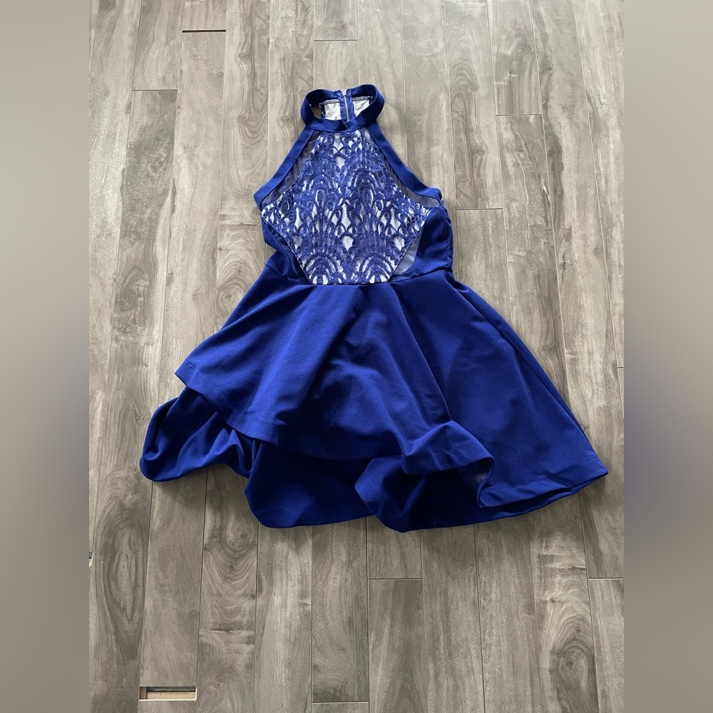Women’s dress